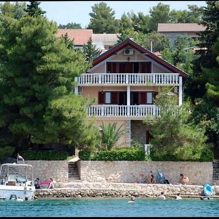Apartments Agrijan Maslenica Bagian luar foto