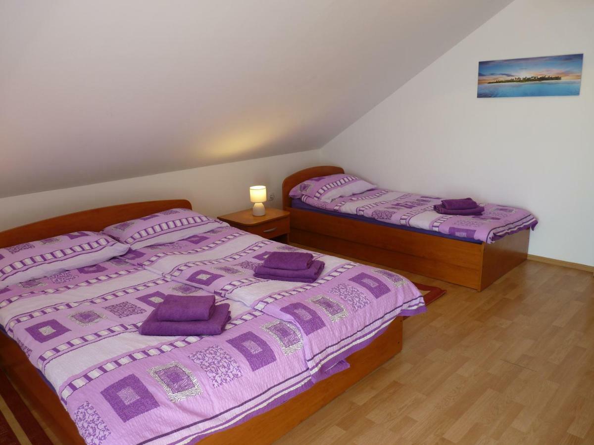 Apartments Agrijan Maslenica Bagian luar foto