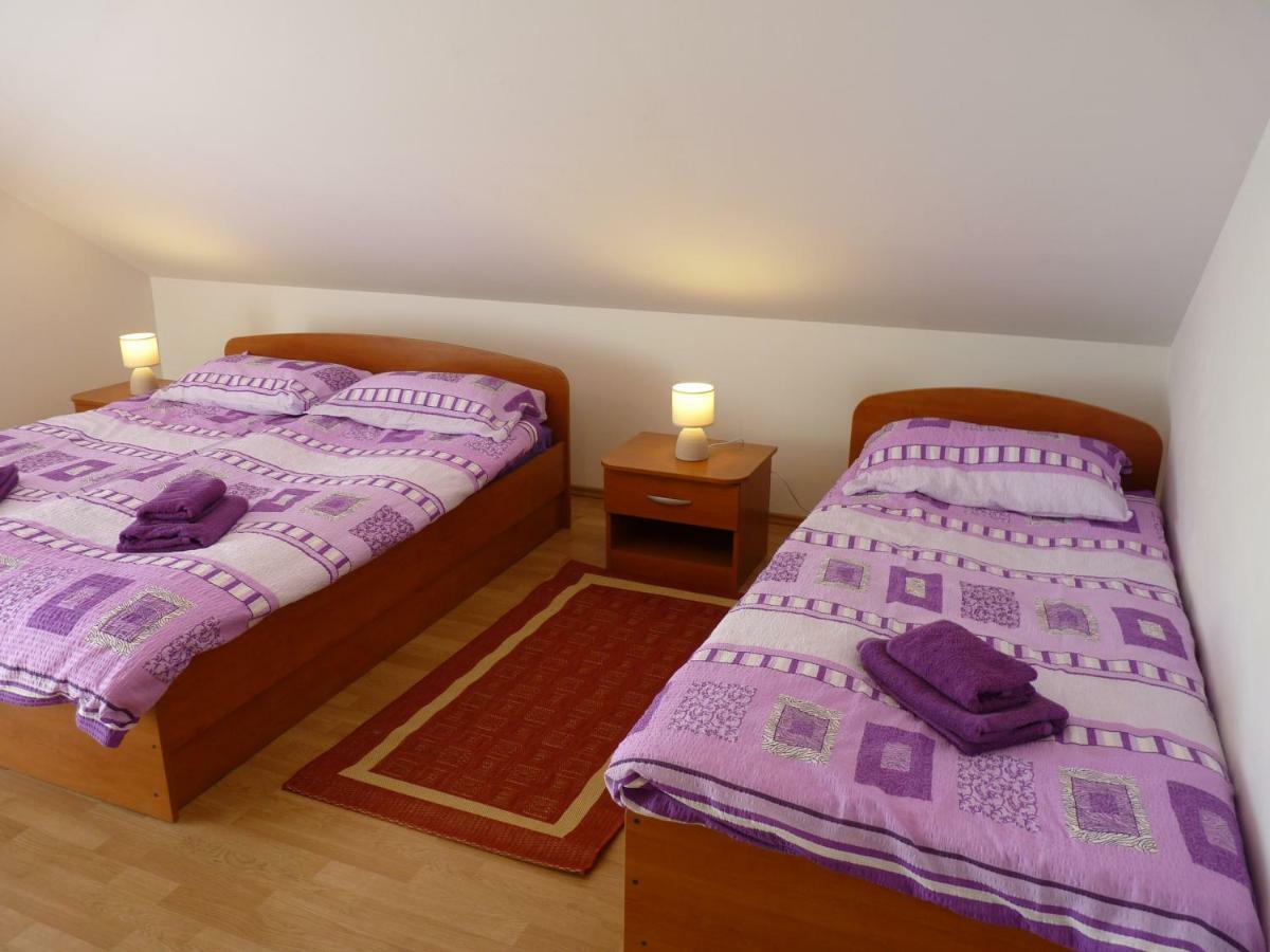 Apartments Agrijan Maslenica Bagian luar foto